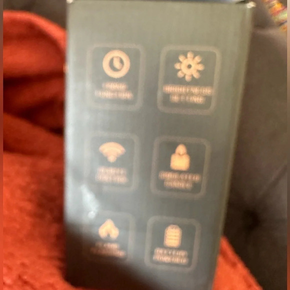 Flameless Flickering Candles Battery Powered with Remote New Set of 3 - Picture 3 of 9